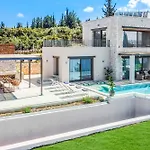 Orion Villa Cukaládesz