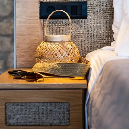 Vilă Orion Tsoukaládhes