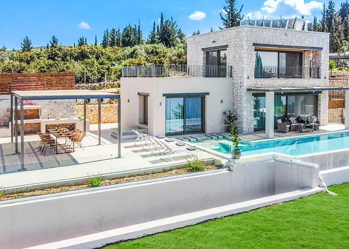 Orion Vilă Tsoukaládhes